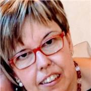 Doy clases online de Primaria y ESO. Soy Profesora titulada